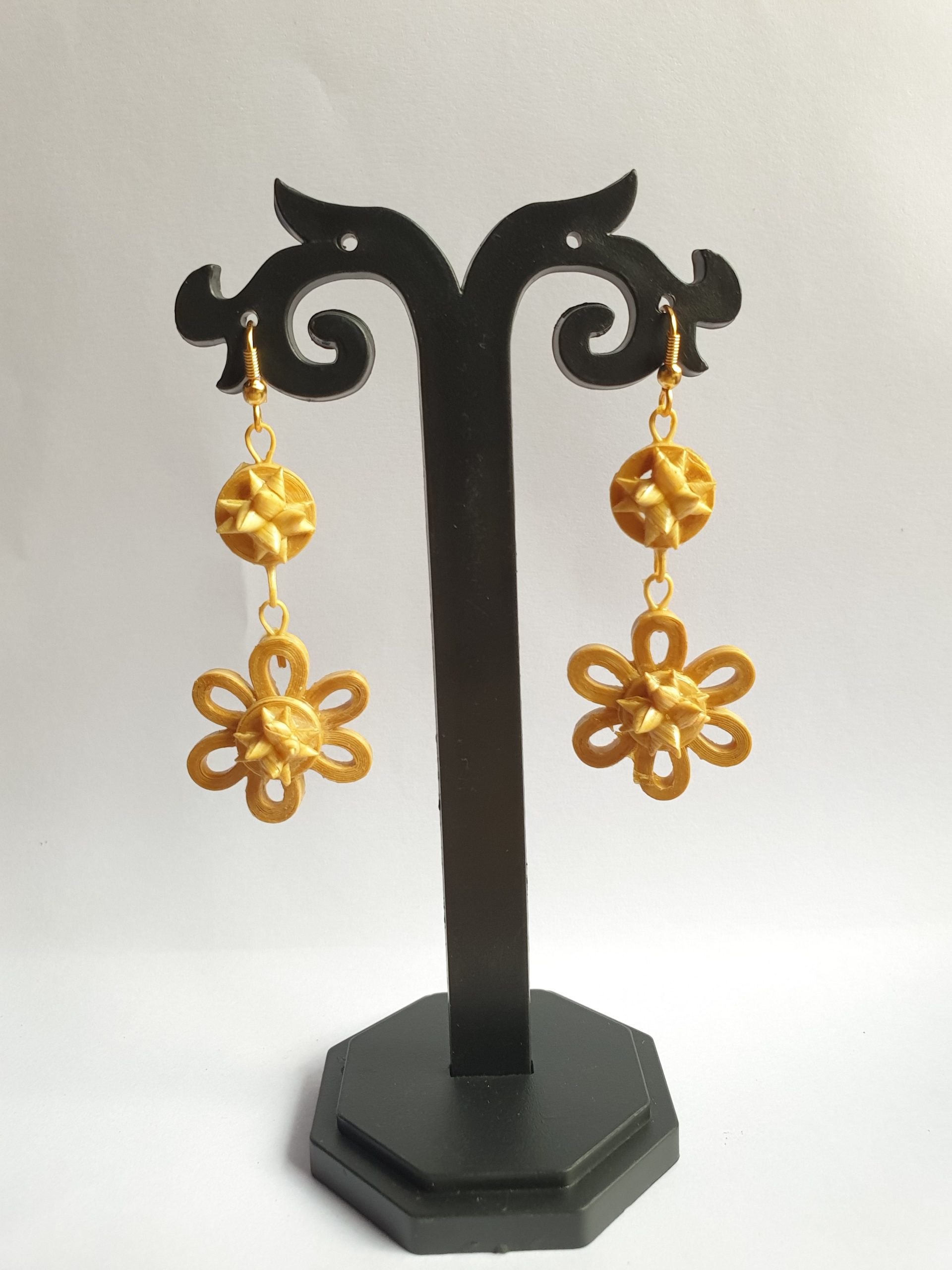 Bamboo Daisy Flower Earrings